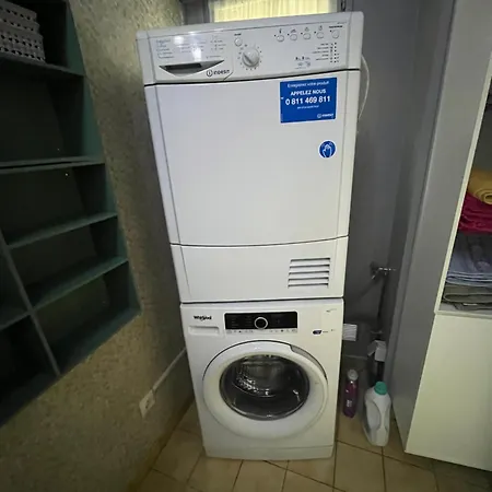 Deux Jacuzzi Terrasse בית נופש